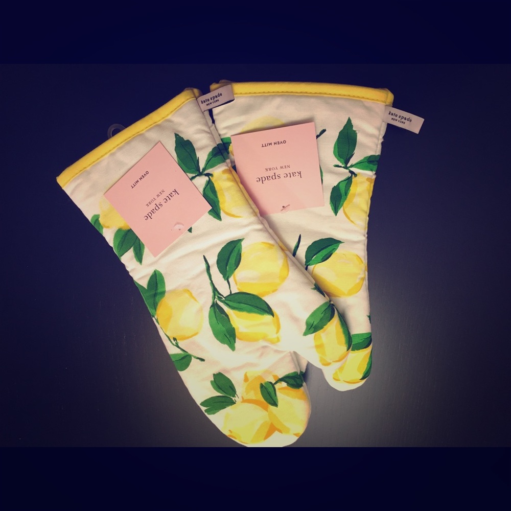 Kate Spade Oven Mitts